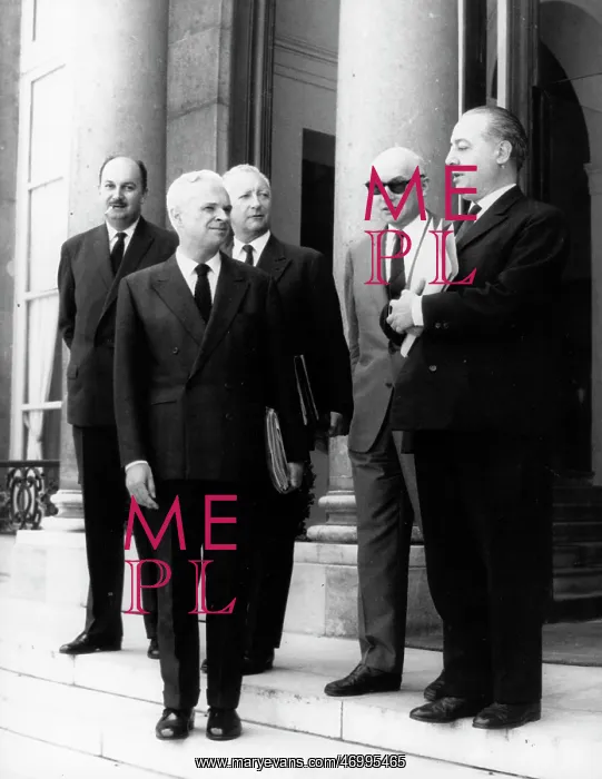 : Roger Frey, Pierre Messmer, Jean Foyer, Broglie, Dumas : Roger Frey, Pierre Messmer, Jean Foyer, Broglie, Dumas