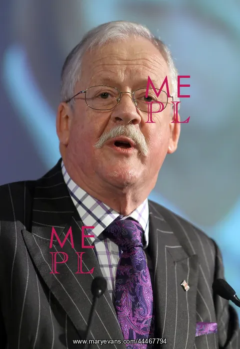 : Roger Helmer Mep : Roger Helmer Mep