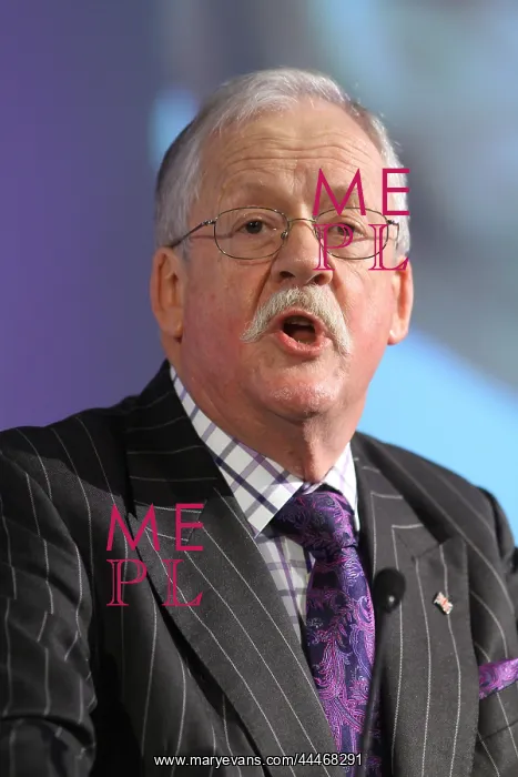 : Roger Helmer Mep : Roger Helmer Mep