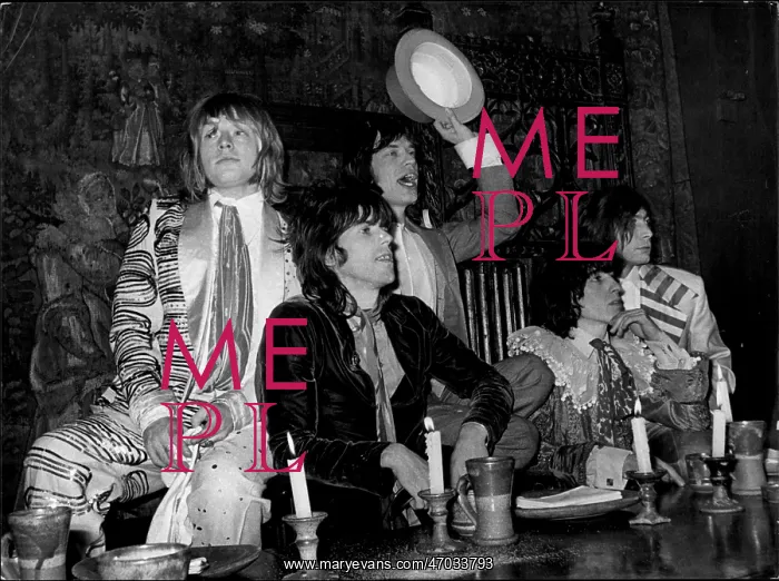 : The Rolling Stones Beggars Banquet, custard pies : The Rolling Stones Beggars Banquet, custard pies
