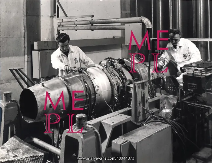 : Rolls-Royce Viper 600 turbojet prior to its first run : Rolls-Royce Viper 600 turbojet prior to its first run