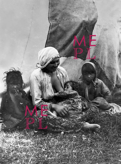: Roma woman and children : Roma woman and children
