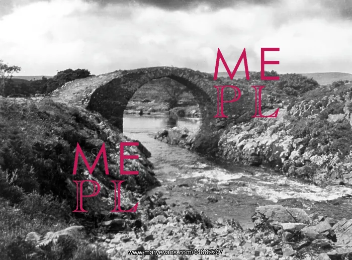 : ROMAN BRIDGE IN SCOTLAND : ROMAN BRIDGE IN SCOTLAND