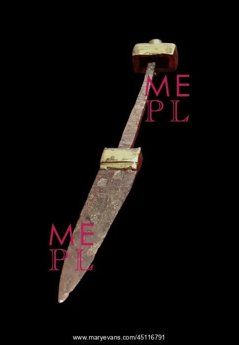 : Roman dagger, Vindolanda Museum, Hadrian's Wall : Roman dagger, Vindolanda Museum, Hadrian's Wall