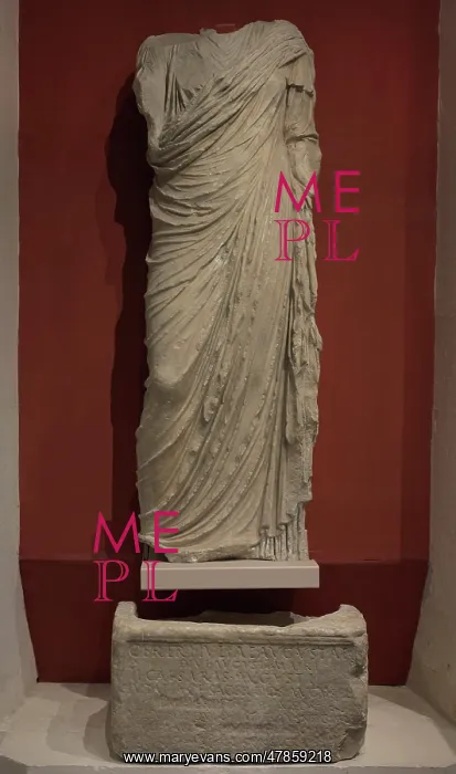 : Roman era. Headless marble statue : Roman era. Headless marble statue