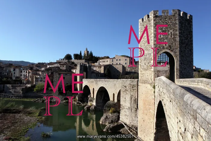 : Romanesque bridge over the Fluvia river, Besalu : Romanesque bridge over the Fluvia river, Besalu
