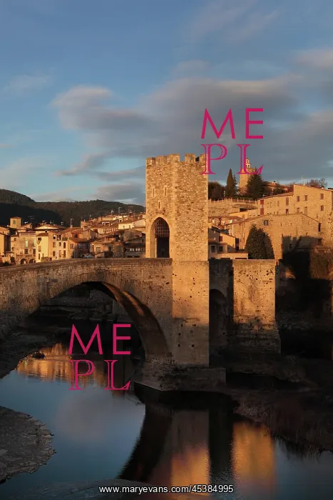 : Romanesque bridge over the Fluvia river, Besalu : Romanesque bridge over the Fluvia river, Besalu