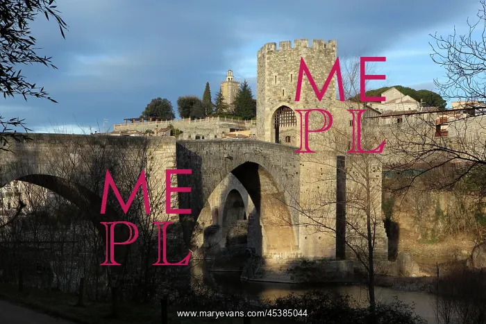 : Romanesque bridge over the Fluvia river, Besalu : Romanesque bridge over the Fluvia river, Besalu