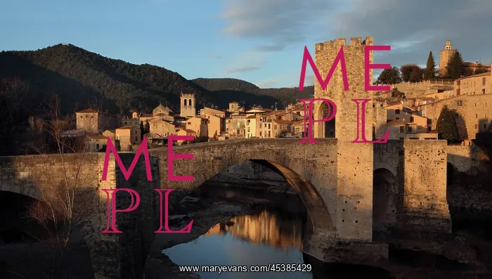 : Romanesque bridge over the Fluvia river, Besalu : Romanesque bridge over the Fluvia river, Besalu