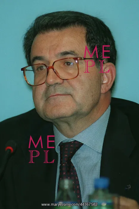  : Romani Prodi