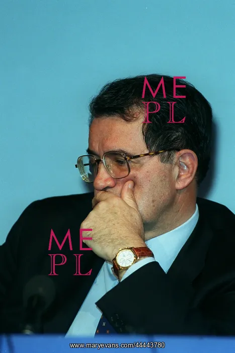  : Romani Prodi