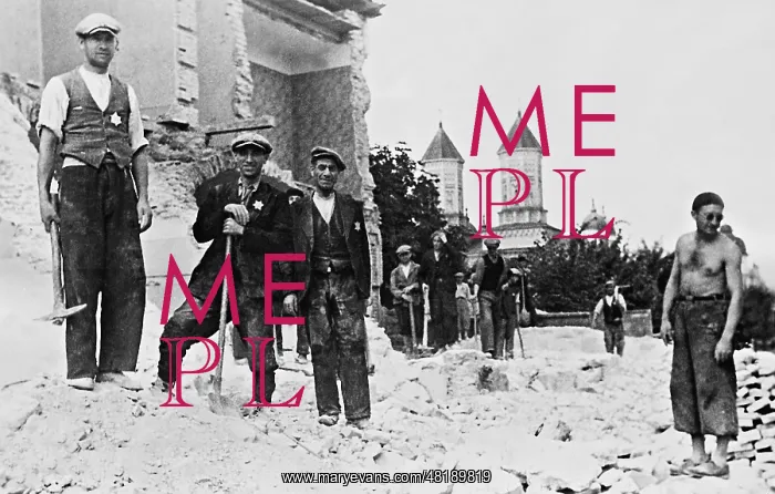 : Romanian Jews at forced labor, 1941 : Romanian Jews at forced labor, 1941