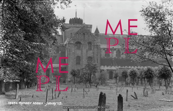 : Romsey Abbey : Romsey Abbey