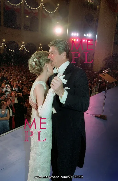: Ronald Reagan - Nancy Reagan - Inauguration Ball : Ronald Reagan - Nancy Reagan - Inauguration Ball