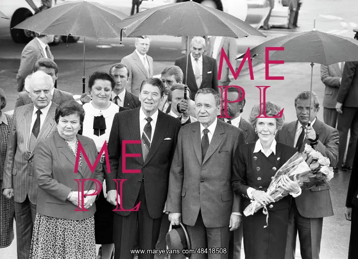 : Ronald Reagan visit to Soviet Union, 1988 : Ronald Reagan visit to Soviet Union, 1988