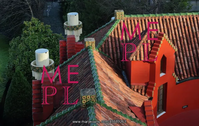 : Roof, El Capricho de Gaudi, Comillas : Roof, El Capricho de Gaudi, Comillas
