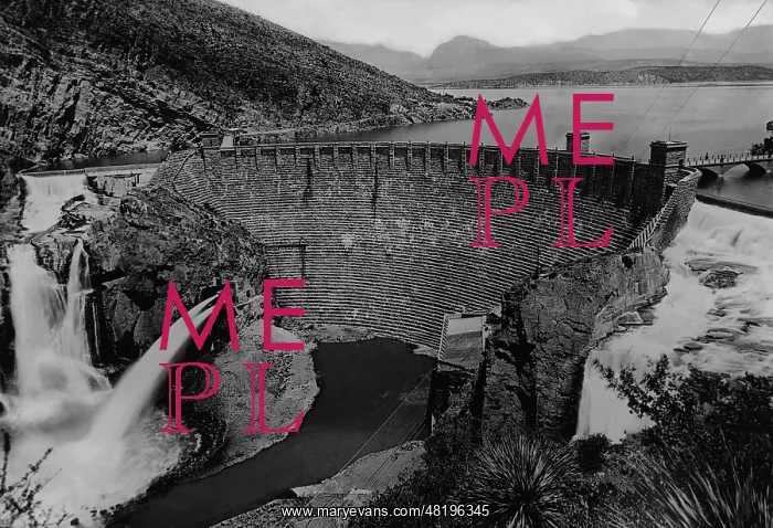 : Roosevelt Dam, 1926 : Roosevelt Dam, 1926