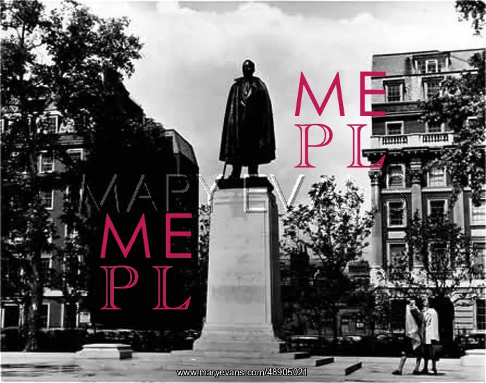: ROOSEVELT STATUE : ROOSEVELT STATUE