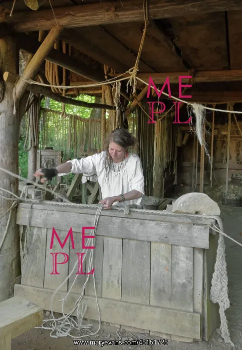 : Ropemaker, Chateau de Guedelon, Treigny, Burgundy, France : Ropemaker, Chateau de Guedelon, Treigny, Burgundy, France