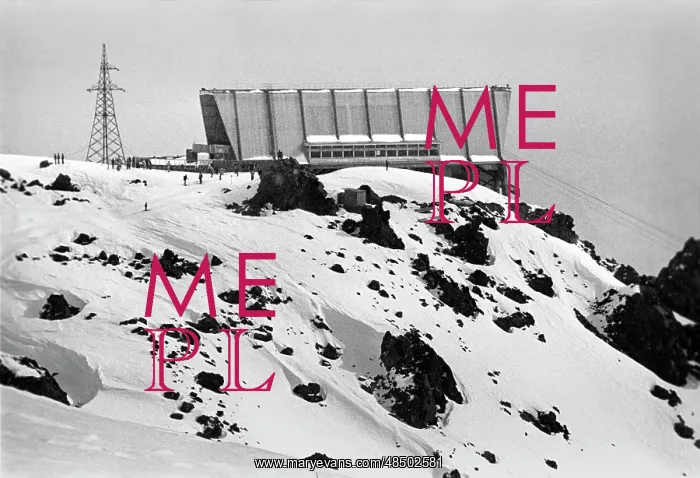 : Ropeway in Elbrus, 1980 : Ropeway in Elbrus, 1980
