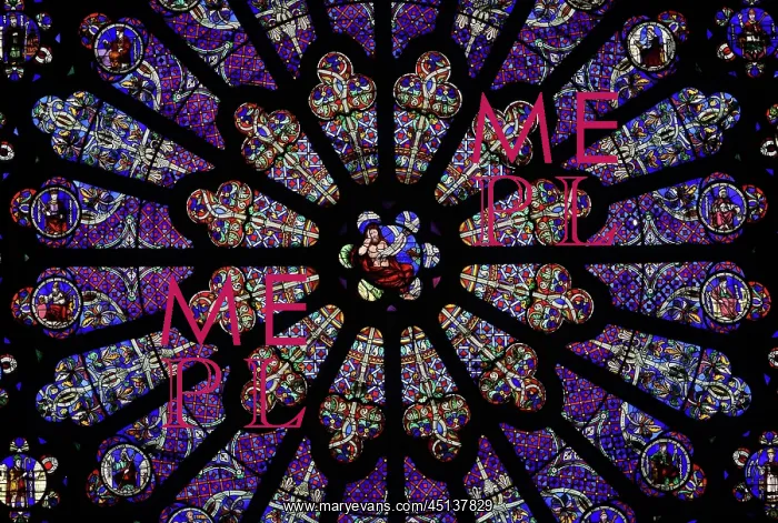  : Rose window, Basilique Saint-Denis, Saint-Denis, France
