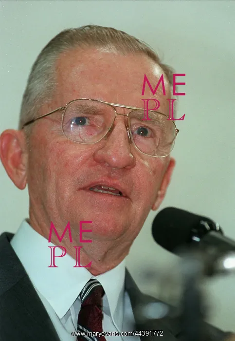  : Ross Perot