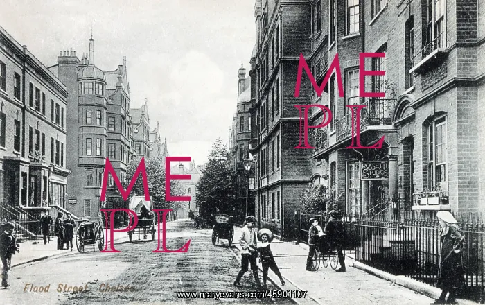 : Rossetti Studios (right) at 72 Flood Street, Chelsea, London : Rossetti Studios (right) at 72 Flood Street, Chelsea, London