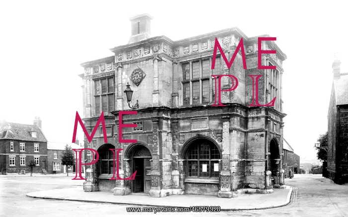  : Rothwell, Old Town Hall 1922