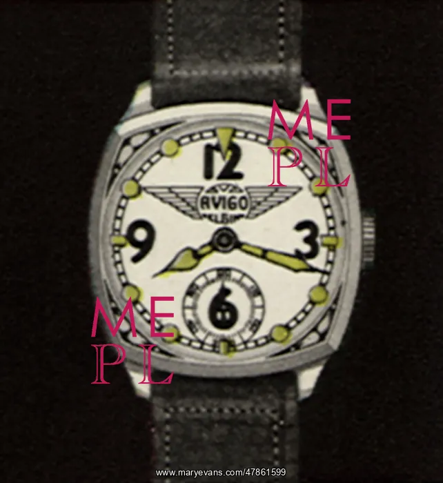  : Round-Faced Watch