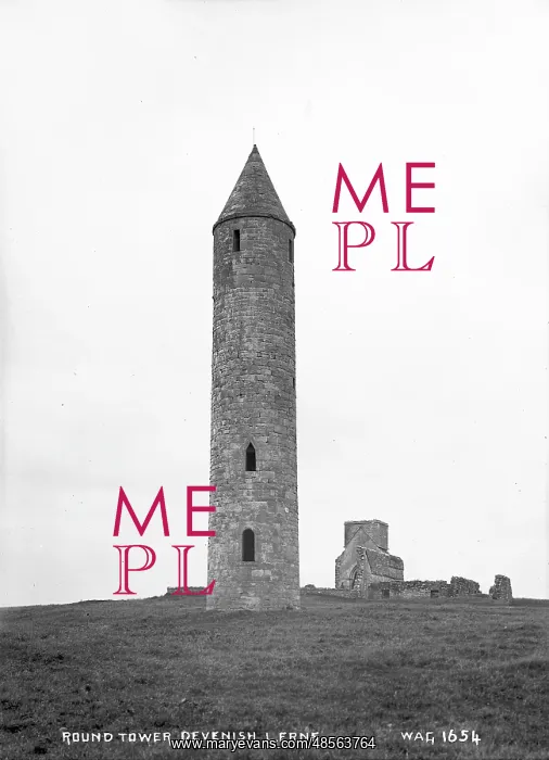 : Round Tower, Devenish, L. Erne : Round Tower, Devenish, L. Erne