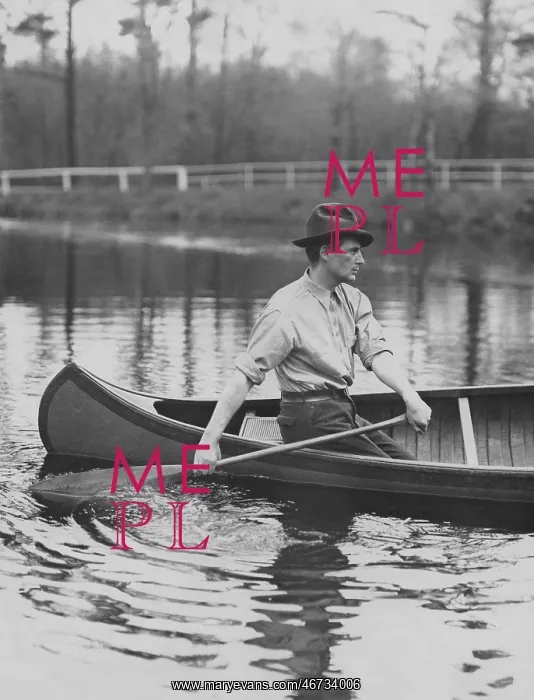 : Rowing down river : Rowing down river
