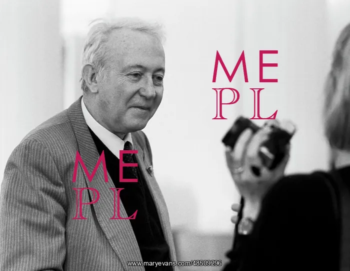 : Roy Medvedev, 1990 : Roy Medvedev, 1990