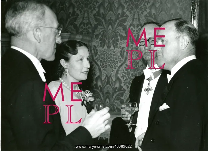 : The Royal Aeronautical Society held a dinner at No.4 Ham : The Royal Aeronautical Society held a dinner at No.4 Ham