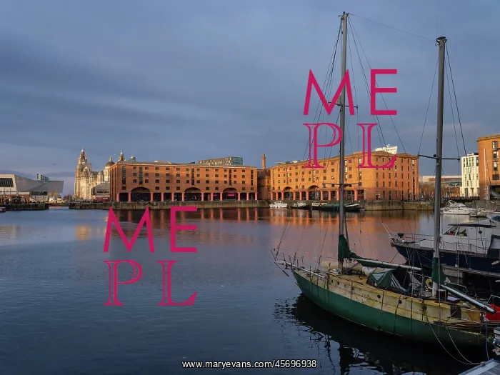 : Royal Albert Dock, Liverpool, England : Royal Albert Dock, Liverpool, England