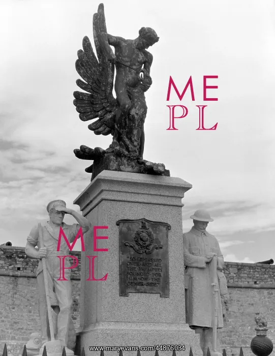 : ROYAL MARINE MEMORIAL : ROYAL MARINE MEMORIAL