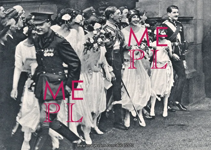 : Royal Wedding 1923 - the Rose-Leaf Gauntlet : Royal Wedding 1923 - the Rose-Leaf Gauntlet