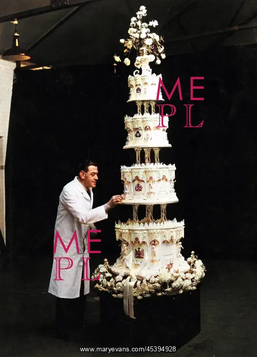 : Royal Wedding 1947 - the cake : Royal Wedding 1947 - the cake