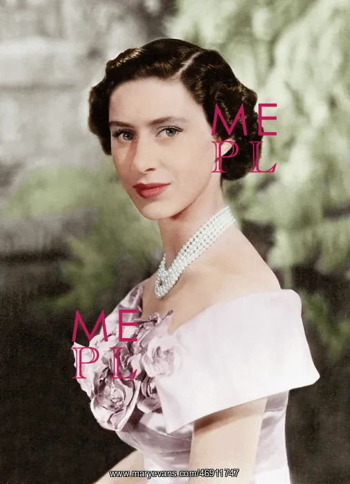 : Royals in Colour : Royals in Colour