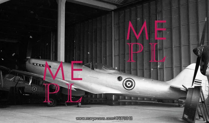 : RTAF Museum - Spitfire FR Mk.XIV : RTAF Museum - Spitfire FR Mk.XIV