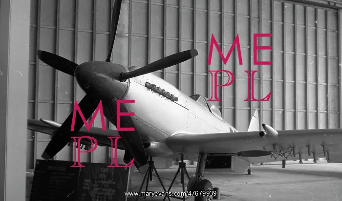 : RTAF Museum - Spitfire FR Mk.XIV : RTAF Museum - Spitfire FR Mk.XIV