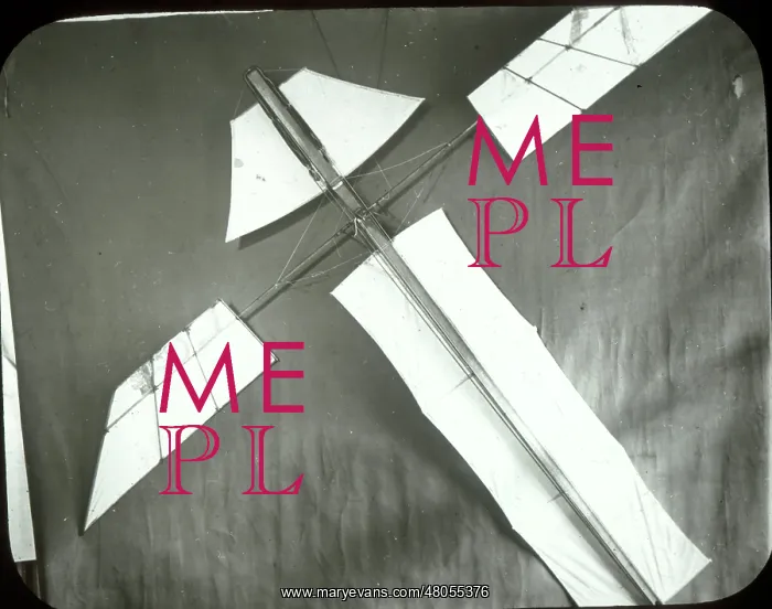 : Rubber-driven flying machine : Rubber-driven flying machine