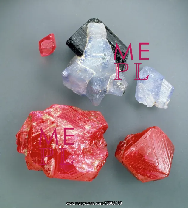 : Rubies and sapphires : Rubies and sapphires