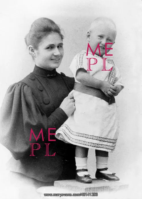 : Rudolf Hess with his mother, Clara Hess, 1895 : Rudolf Hess with his mother, Clara Hess, 1895