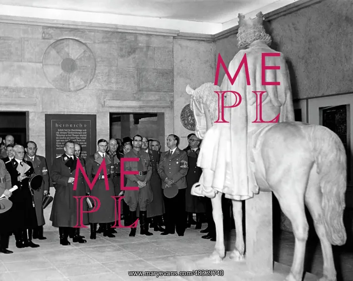 : Rudolf Hess opens the exhibition Deutsche : Rudolf Hess opens the exhibition Deutsche