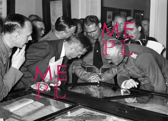 : Rudolf Hess and Werner von Blomberg : Rudolf Hess and Werner von Blomberg
