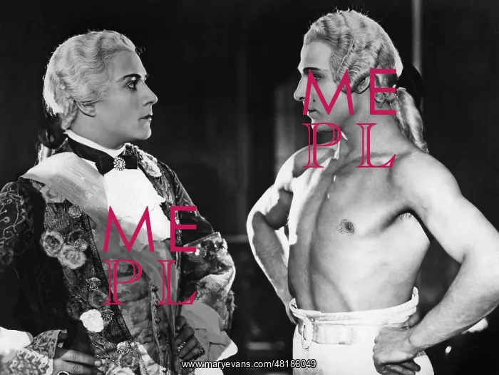 : Rudolpho Valentino : Rudolpho Valentino