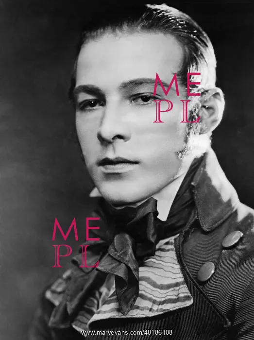: Rudolpho Valentino : Rudolpho Valentino