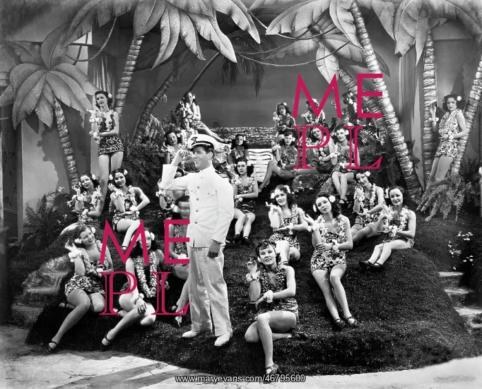 : Rudy Vallee - actor : Rudy Vallee - actor