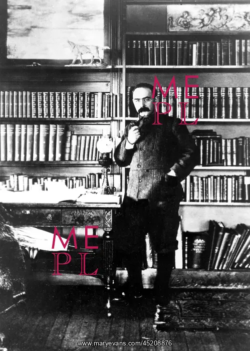 : Rudyard Kipling in his study at Naulakha, ? : Rudyard Kipling in his study at Naulakha, ?