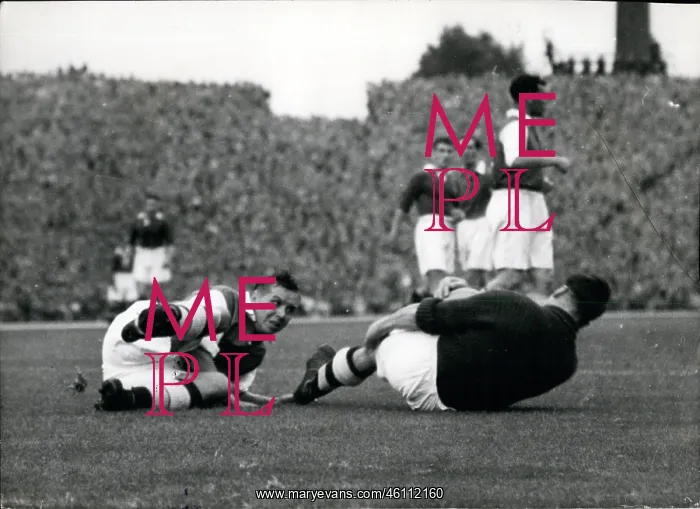 : Rugby - Soccer : Rugby - Soccer